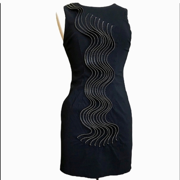 Ark & Co. 3D Dress - Picture 1 of 8